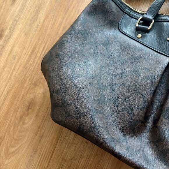 Coach Peyton Signature Pleated Tote Bag Shoulder Purse Brown Medium Size - Picture 5 of 9